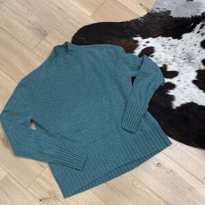 J Crew cashmere mock turtleneck sweater